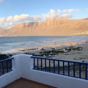 Сasa de vacaciones Playa De Caleta De, Famara